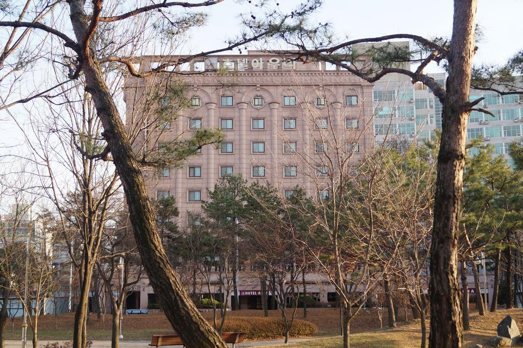 Aura Hotel Ansan Ngoại thất bức ảnh