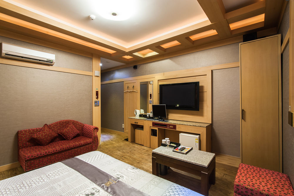 Aura Hotel Ansan Ngoại thất bức ảnh
