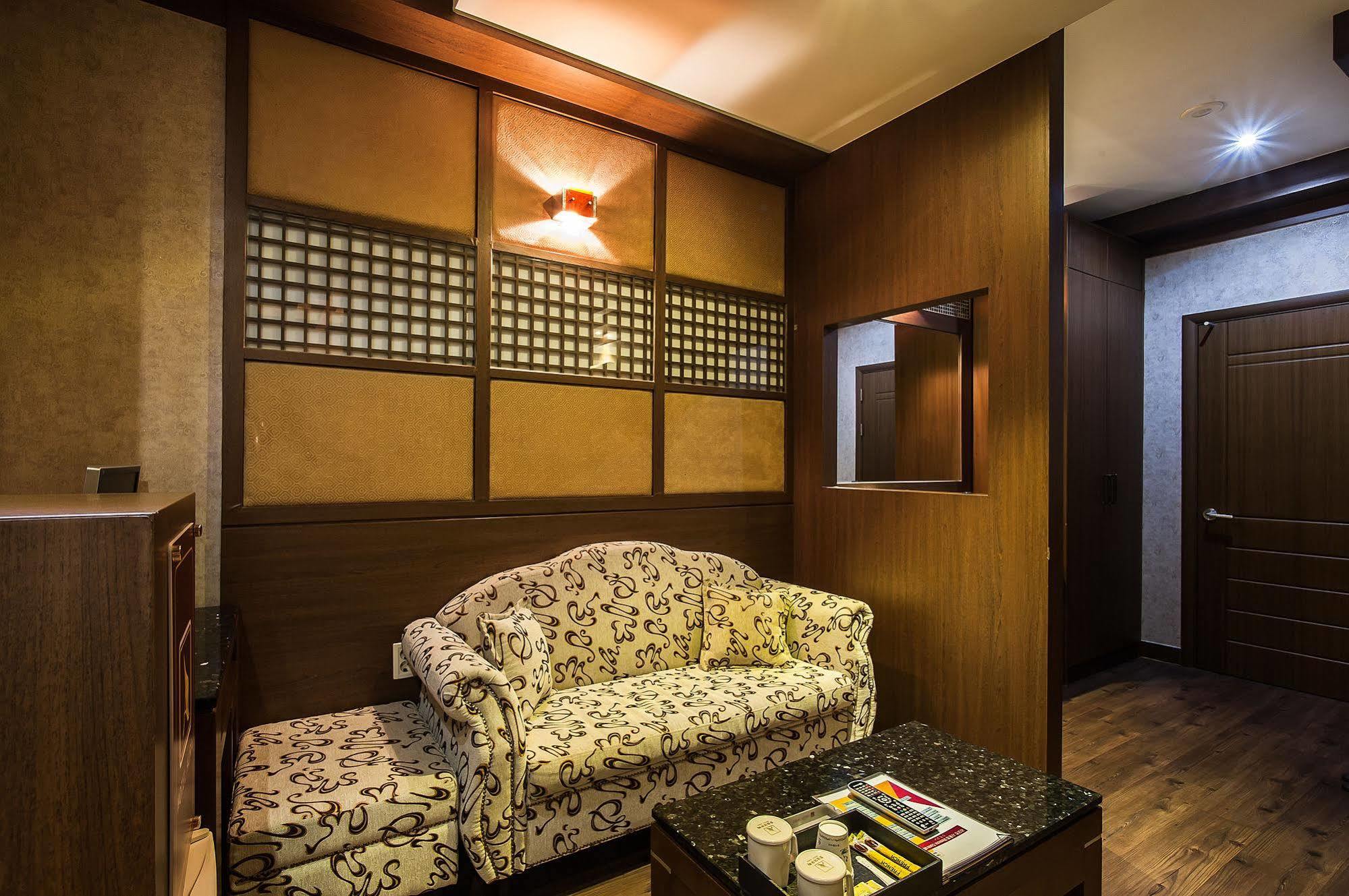 Aura Hotel Ansan Ngoại thất bức ảnh